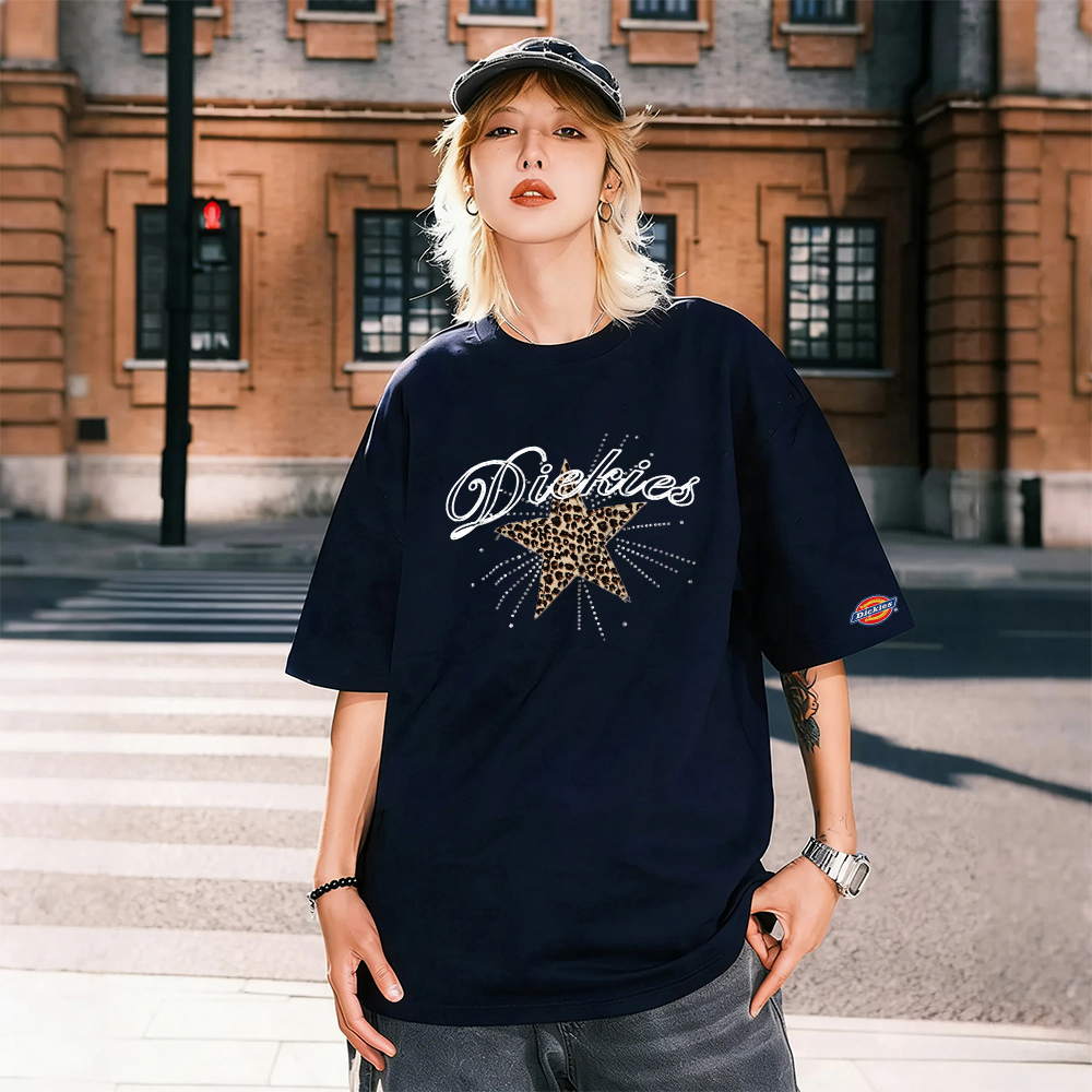 Женская футболка Dickies (черная) — фото 15