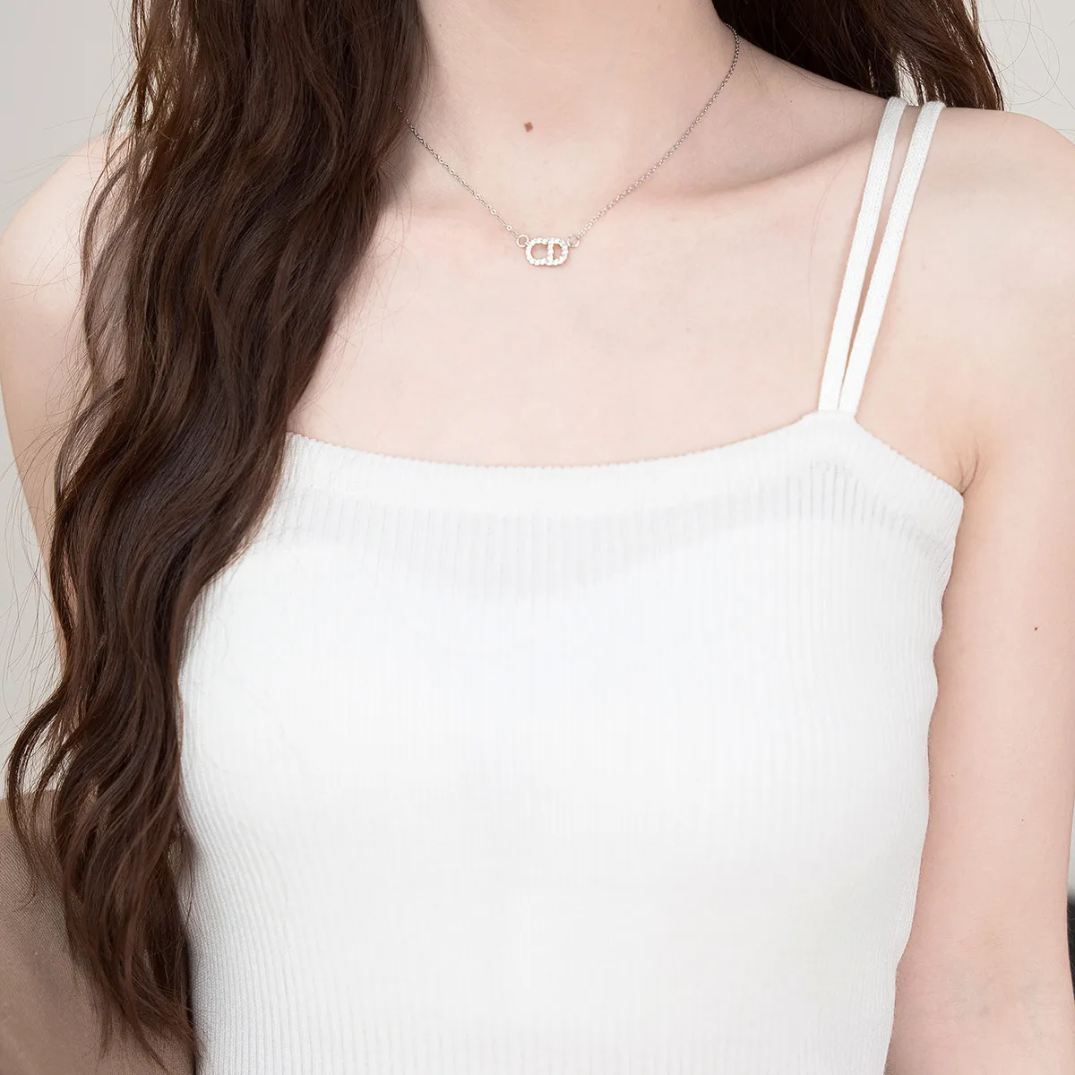 FAWENXIANGZI Tank Tops Women's White