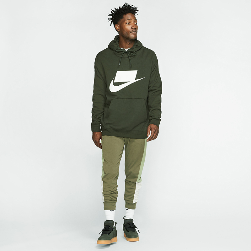 Nike Sports Pants Men’s Green White Moderate