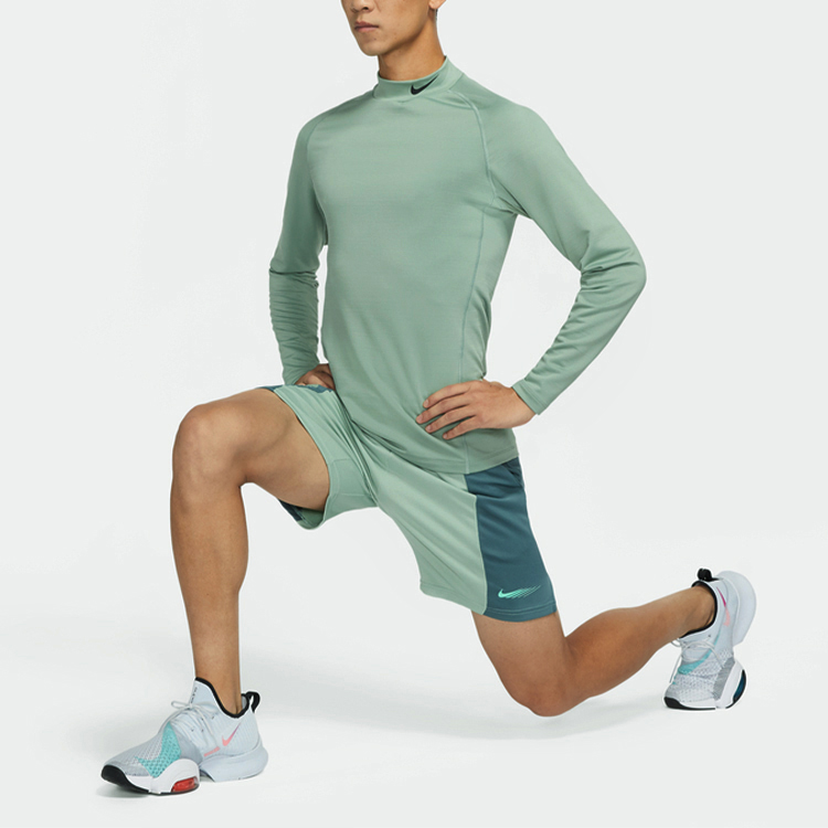 Nike Workout Clothing Men’s Smoke Gray Jade