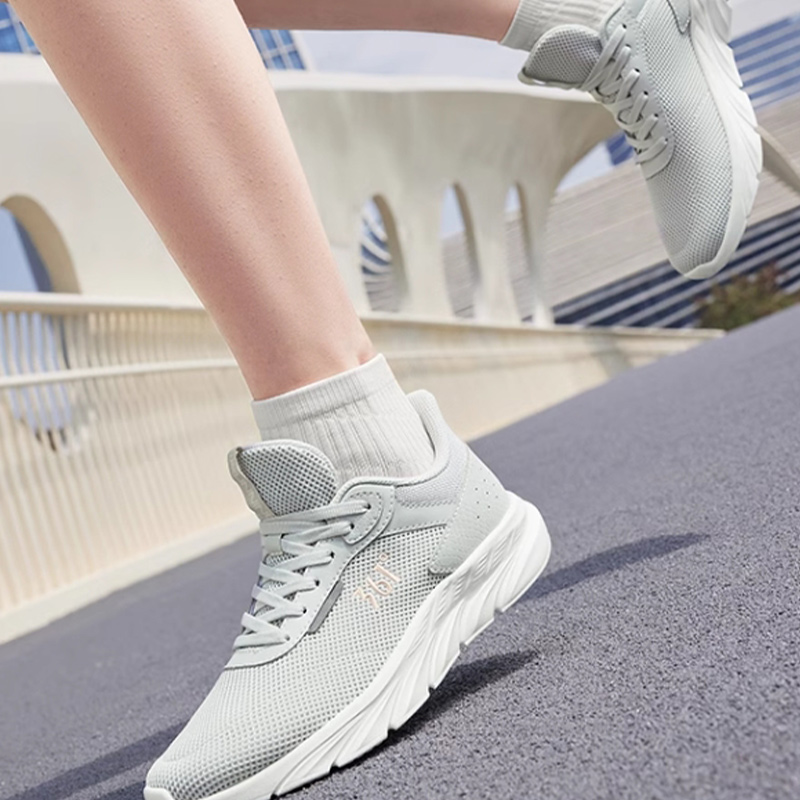 361° Cushioning Low top Running Shoes Women’s Gray