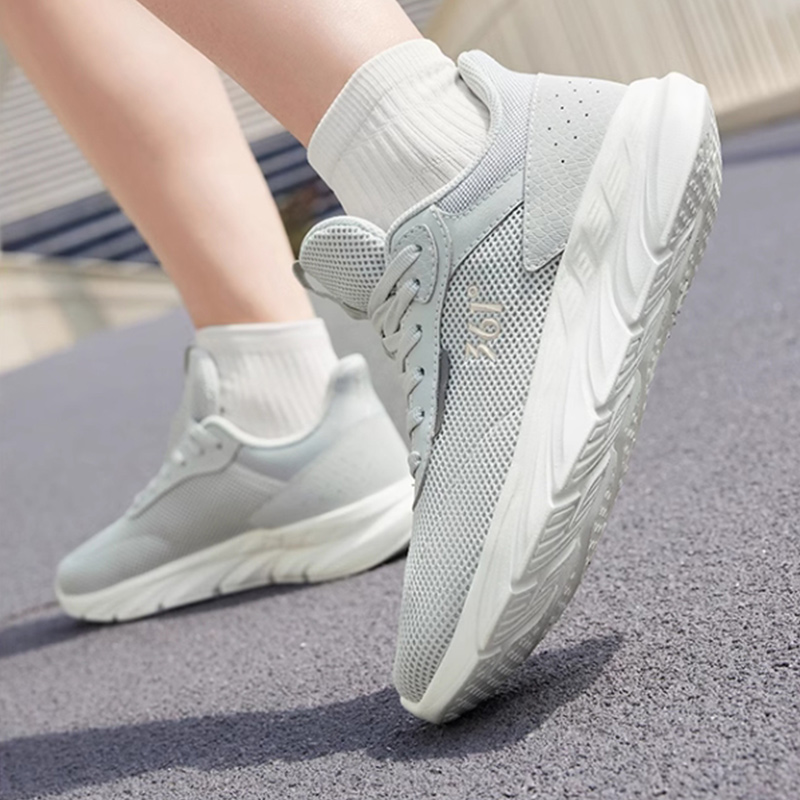 361° Cushioning Low top Running Shoes Women’s Gray