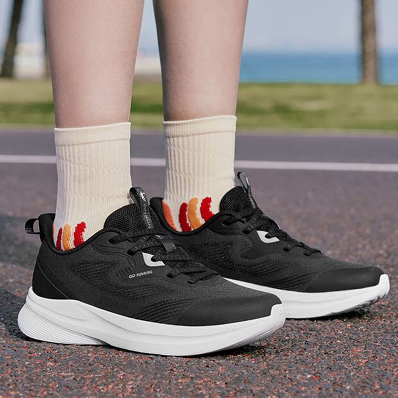 QIAODAN Textile, Synthetic Leather Abrasion Resistant, Breathable, Lightweight Low top Sprint Running Shoes Women’s