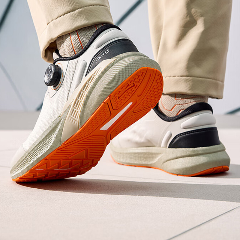 Anta Burning MAX Textile, Synthetic Leather Slip Resistant And Abrasion Resistant Coverage Low top Training Shoes Men’s