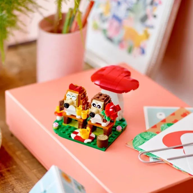 Конструктор LEGO Hedgehog Picnic (разноцветный) — фото 4