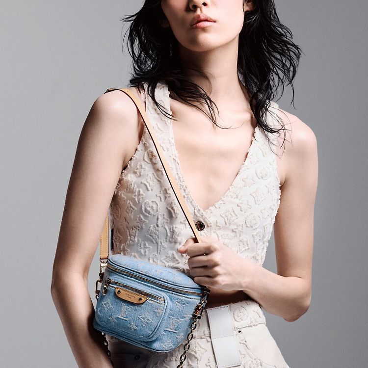 Женская сумка Louis Vuitton Mini Bumbag (синяя) — фото 4