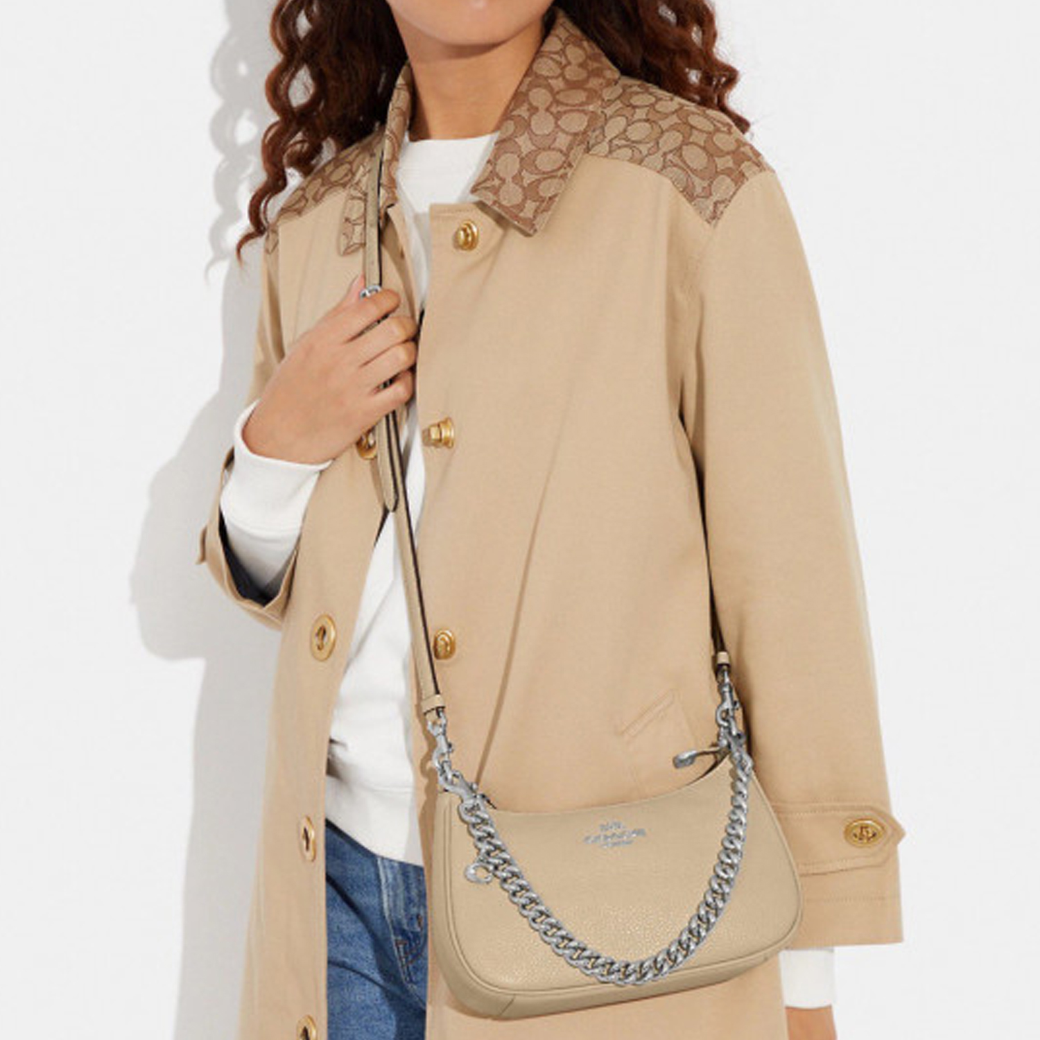 COACH Teri 24 Logo