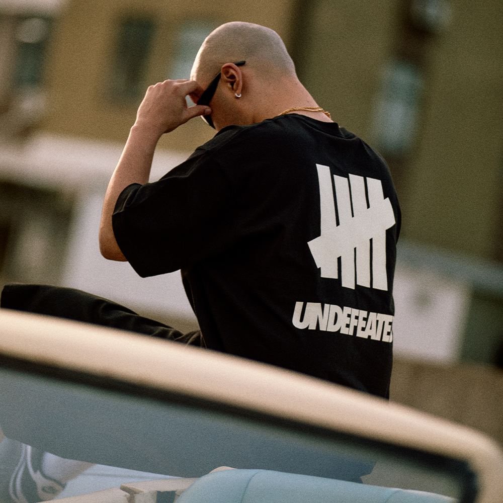 Футболка UNDEFEATED (черная) — фото 25