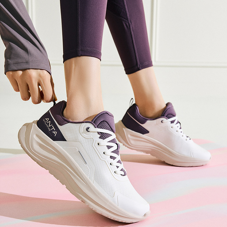 Anta Le Dao Cushioning Slip Resistant Low top Training Shoes Women’s White Purple