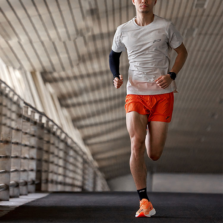Li Ning Sports Shorts Men’s Vibrant Orange