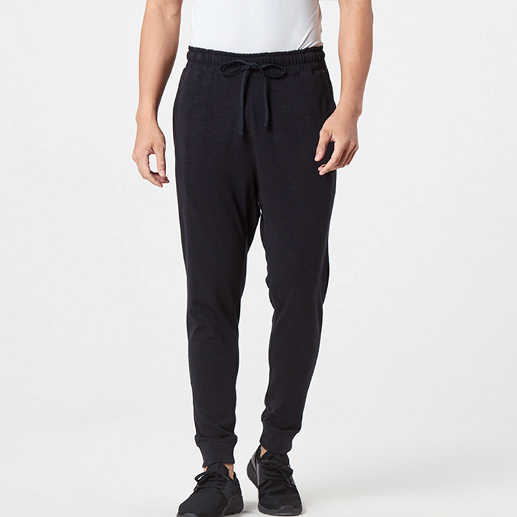 Nike Sports Pants Men’s Black Moderate