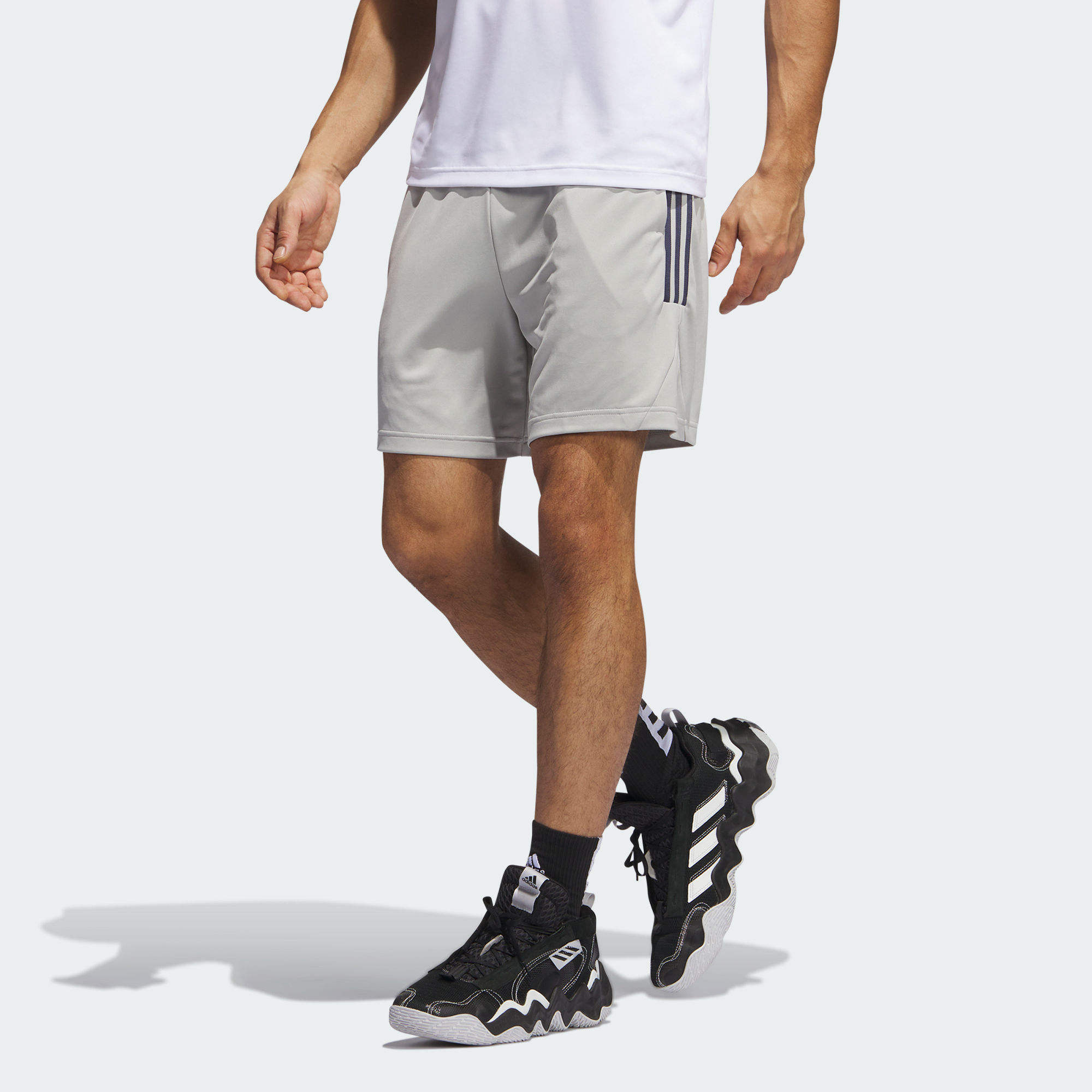 Adidas Basketball Shorts Men’s Gray Moderate