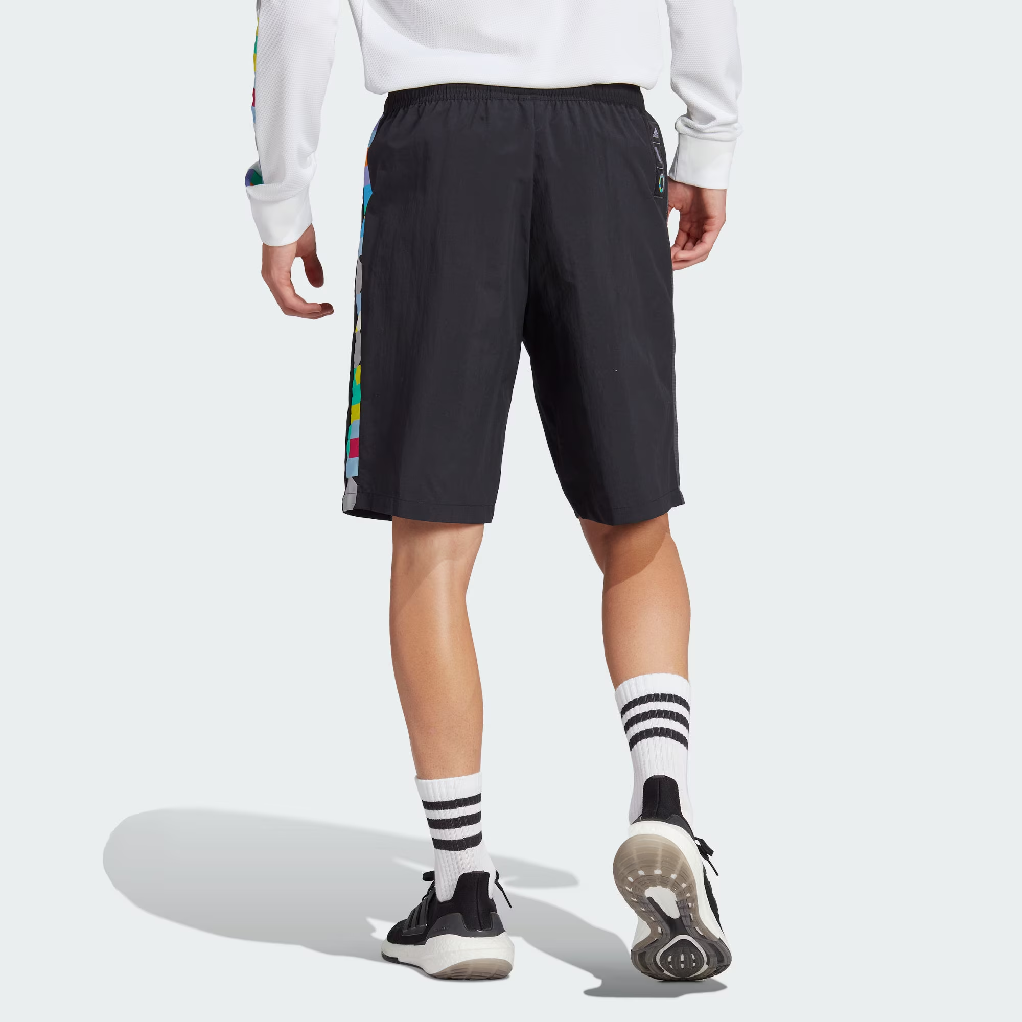 Adidas Manchester United Sports Shorts Men’s Black Moderate