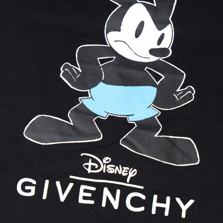 Photo 21737692