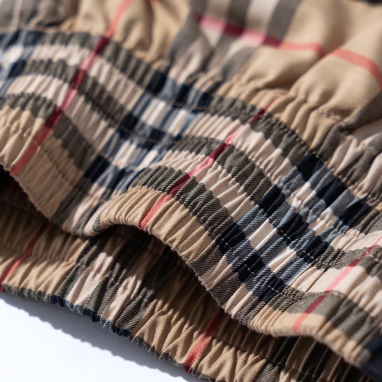 Женские шорты Burberry (бежевые) — фото 6