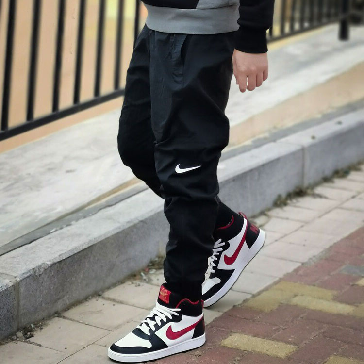 Мужские штаны Nike (черные) — фото 4