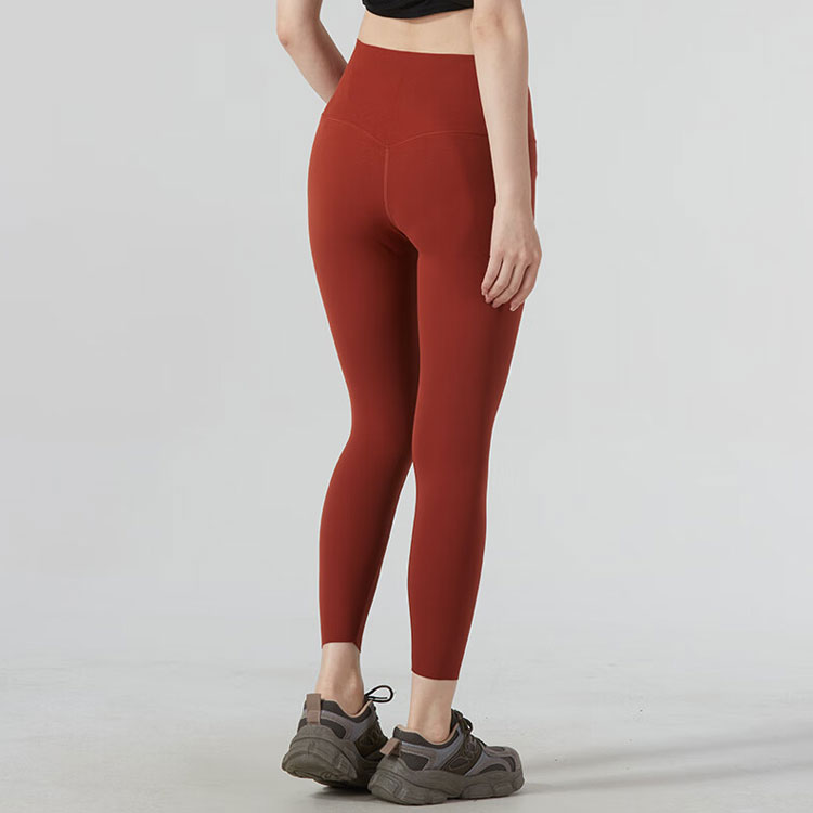 Nike Sports Pants Women’s Brown