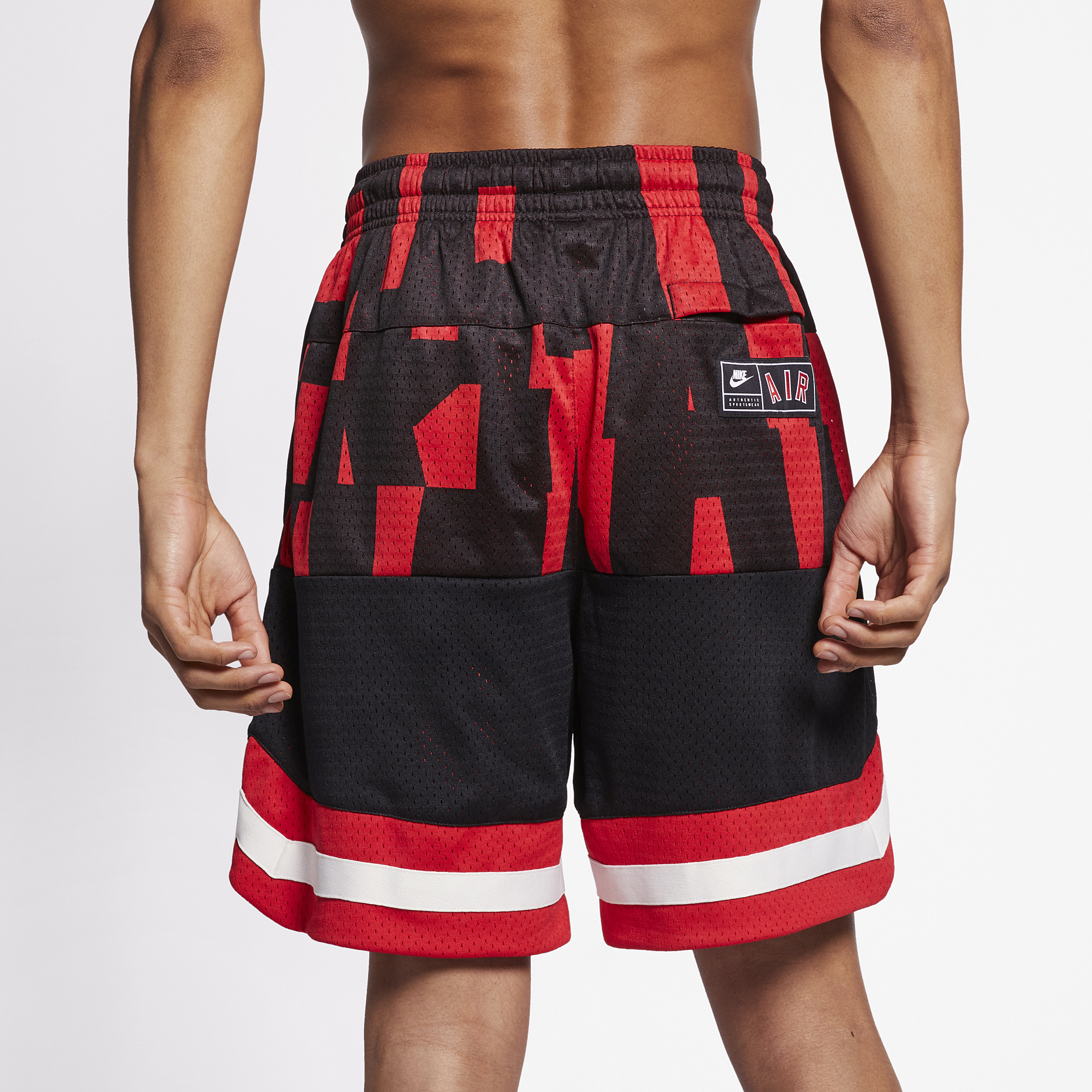 Nike Basketball Shorts Men’s Moderate Straight Fit Pants