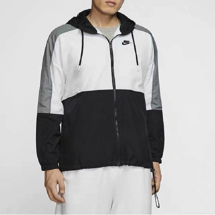 Мужская куртка Nike Sportswear (черная) — фото 3