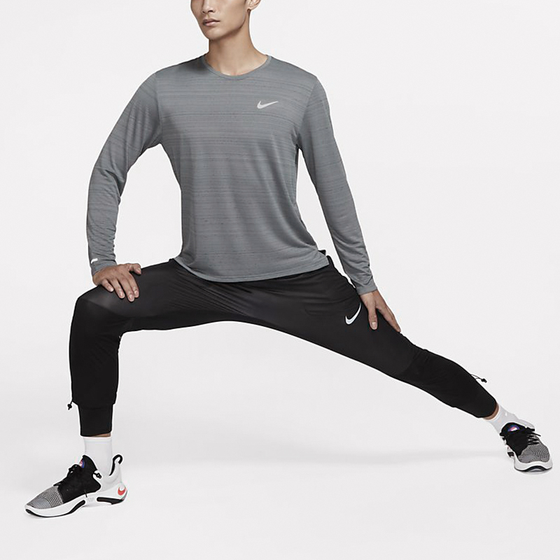 Nike Running T Shirt Men’s Smoke Gray