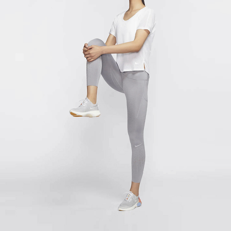 Женские тайтсы Nike Epic Luxe (серые) — фото 3