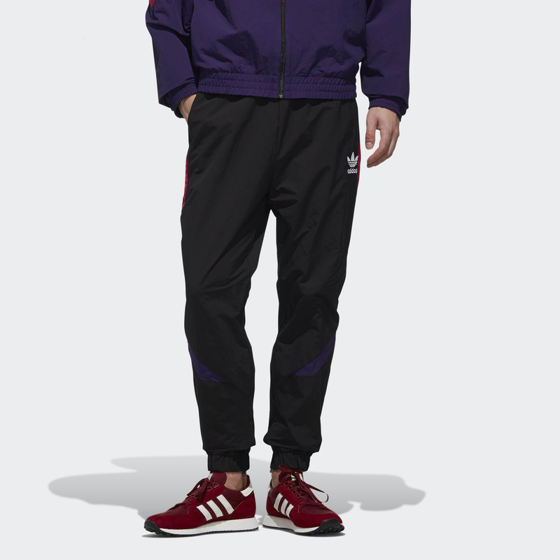 Мужские штаны adidas originals Sportive Trkpnt (черные) — фото 4