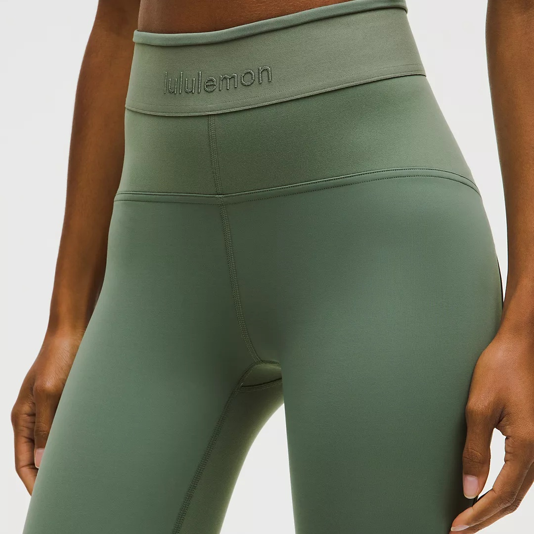 Lululemon License To Train Sports Pants 25′ Women’s Gray Eucalyptus