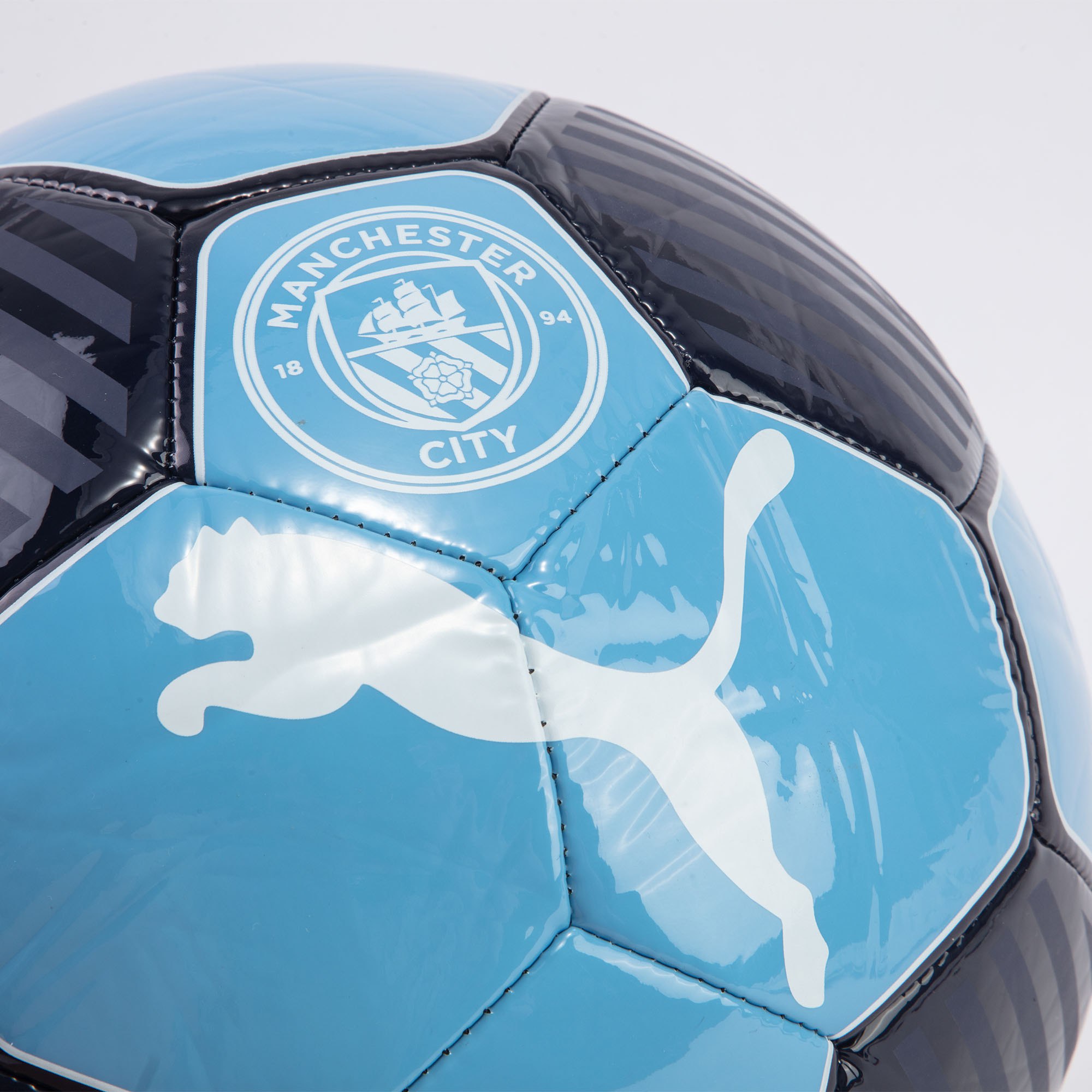 PUMA Size 5 Soccer Ball Pu Machine Stitched Soccer Ball Men’s Marine Blue