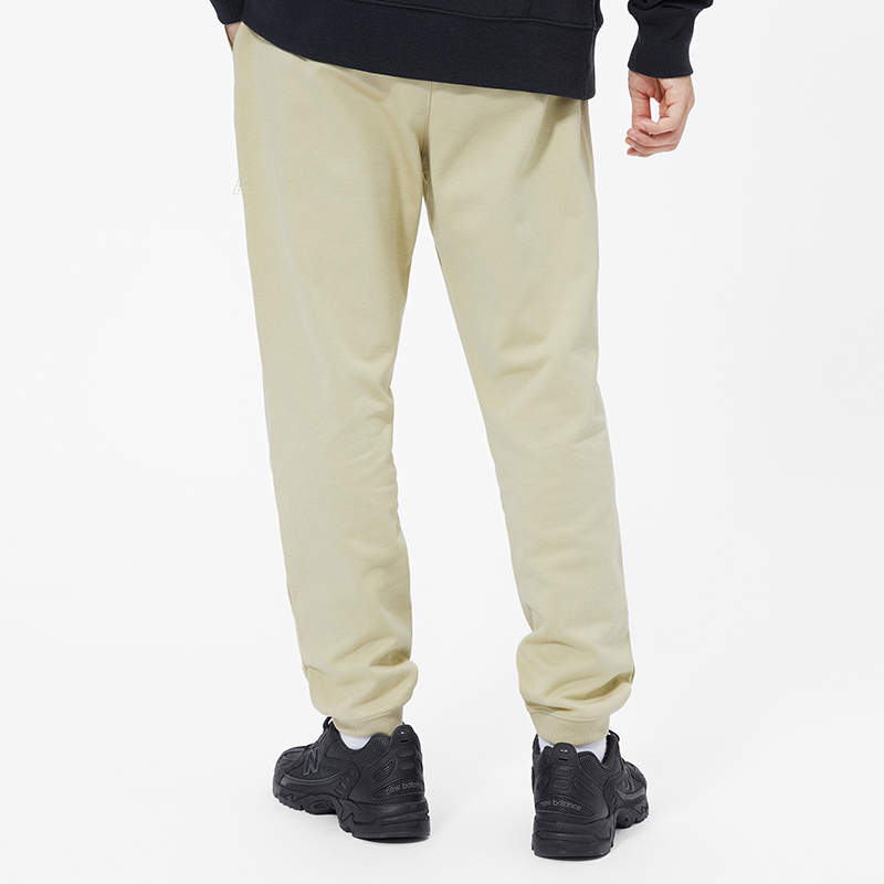 New Balance Sports Pants Men’s Light Umber Moderate