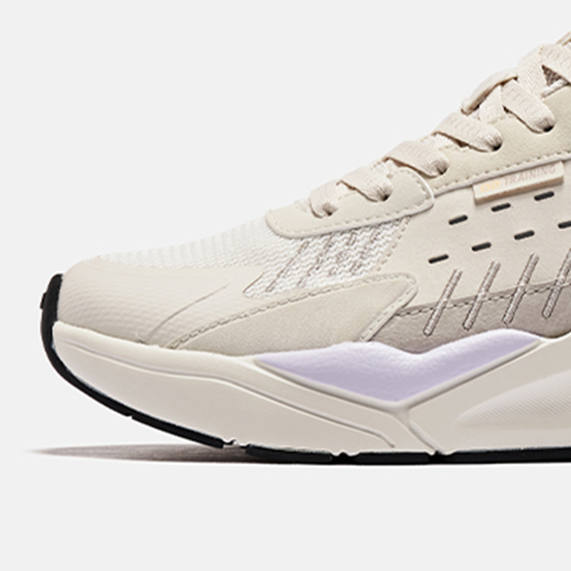 QIAODAN Slip Resistant Low top Training Shoes Women’s White