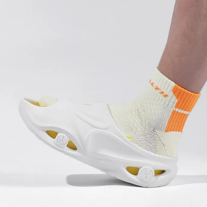 HEALTH Slip Resistant Abrasion Resistant Cushioning Slide Slippers Unisex White Yellow