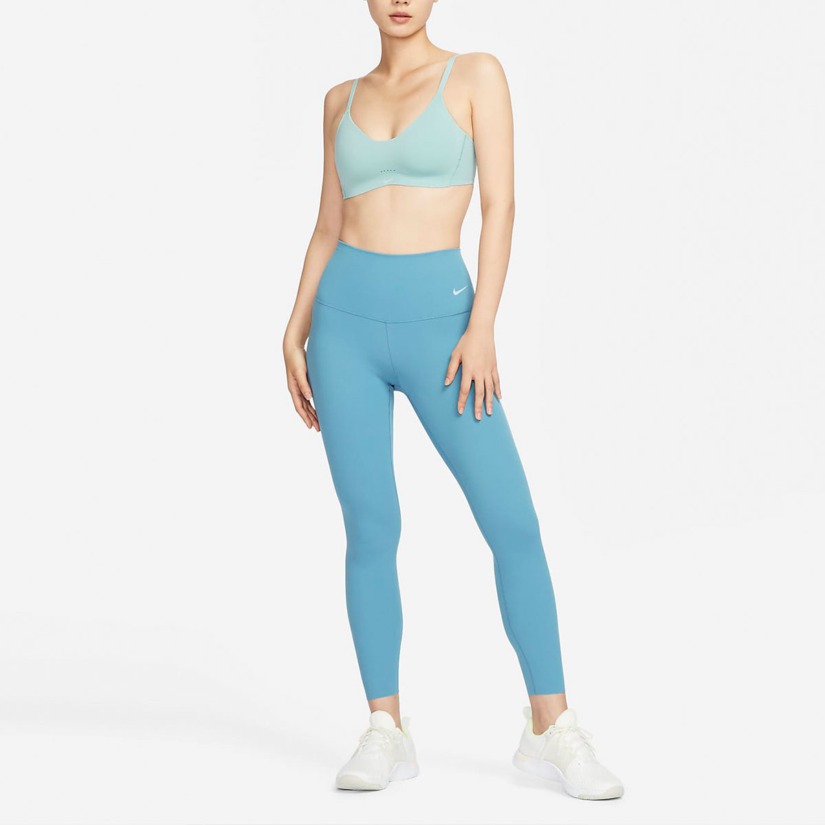 Nike Sports Underwear Women’s Mint Green Moderate