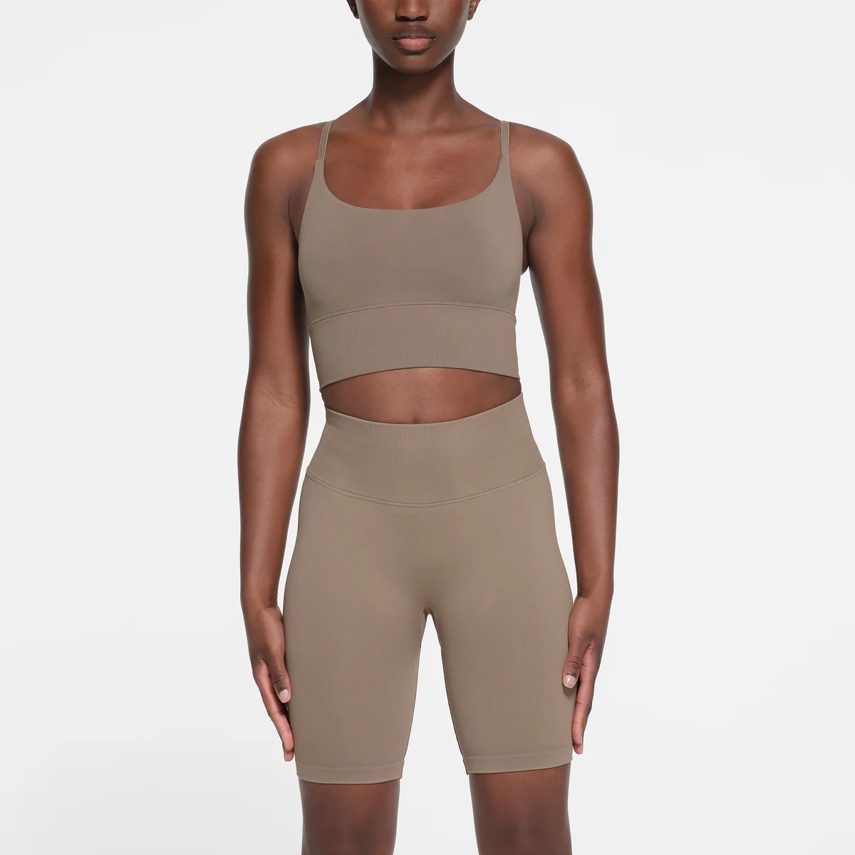 Skims CONTOUR NYLON BIKE SHORT Cycling Pants Women’s Truffle/Truffle