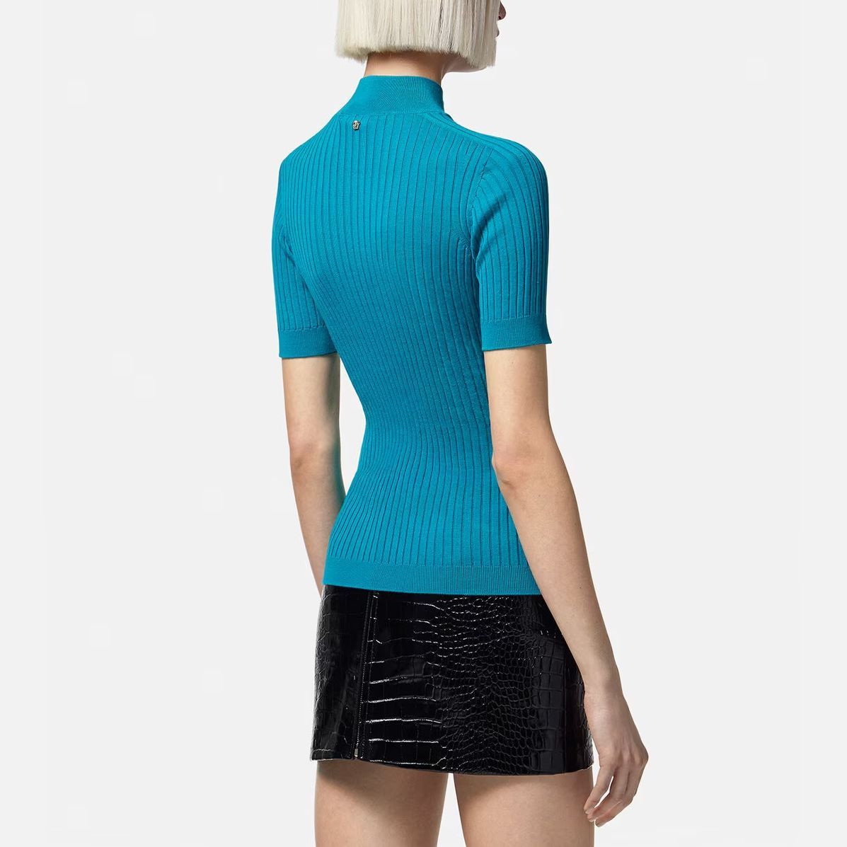 Женская футболка Versace/ Ribbed Knit T-Shirt FW23 T (голубая) — фото 4