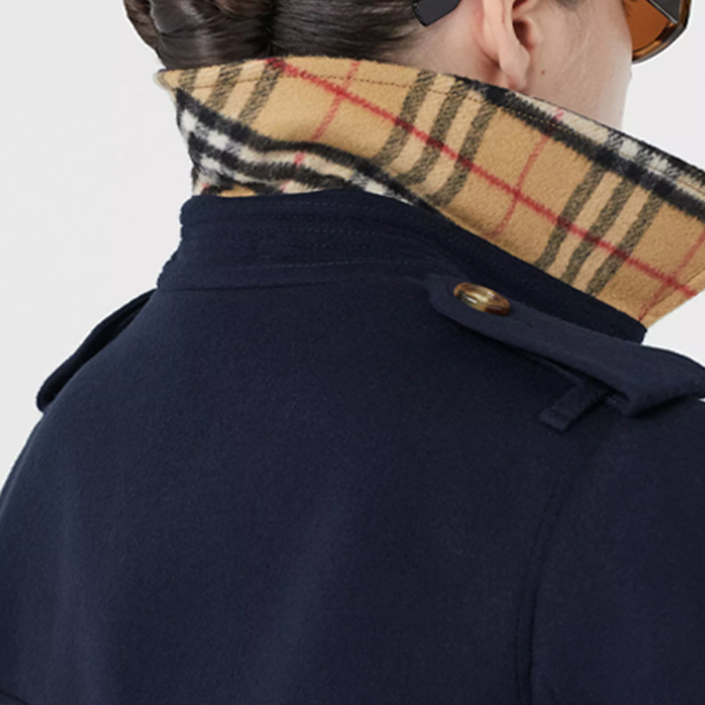 Женская куртка Burberry (военно-морской синий) — фото 4