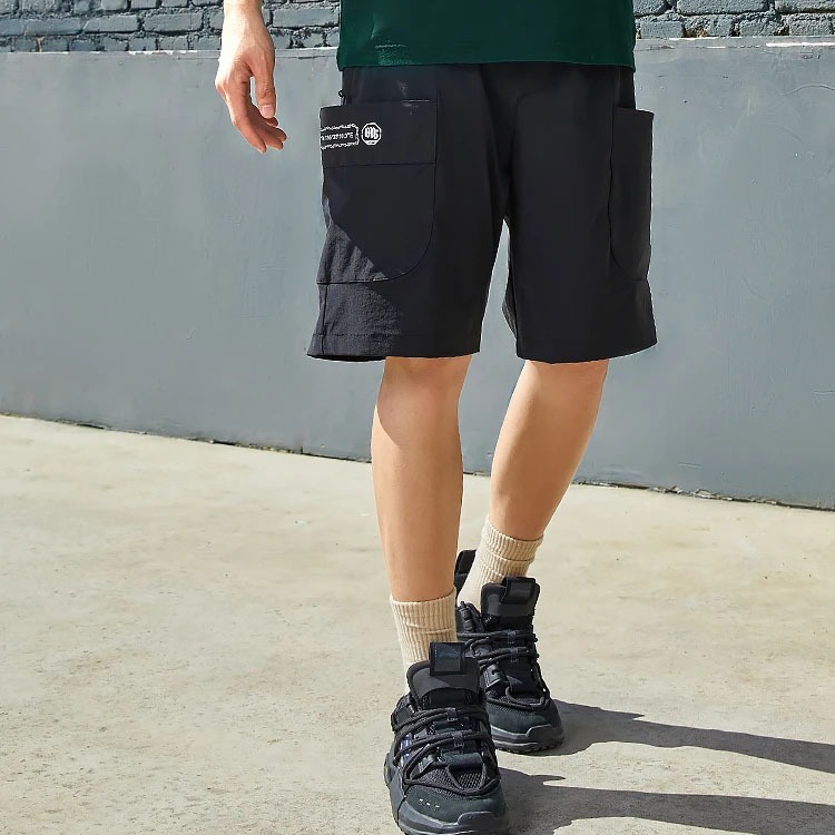Li Ning Sports Shorts Men’s Black Moderate