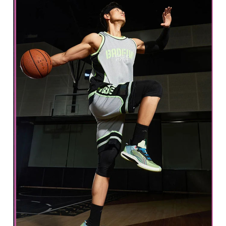 Li Ning BADFIVE Basketball Shorts Men’s Gray Moderate Straight Fit Pants