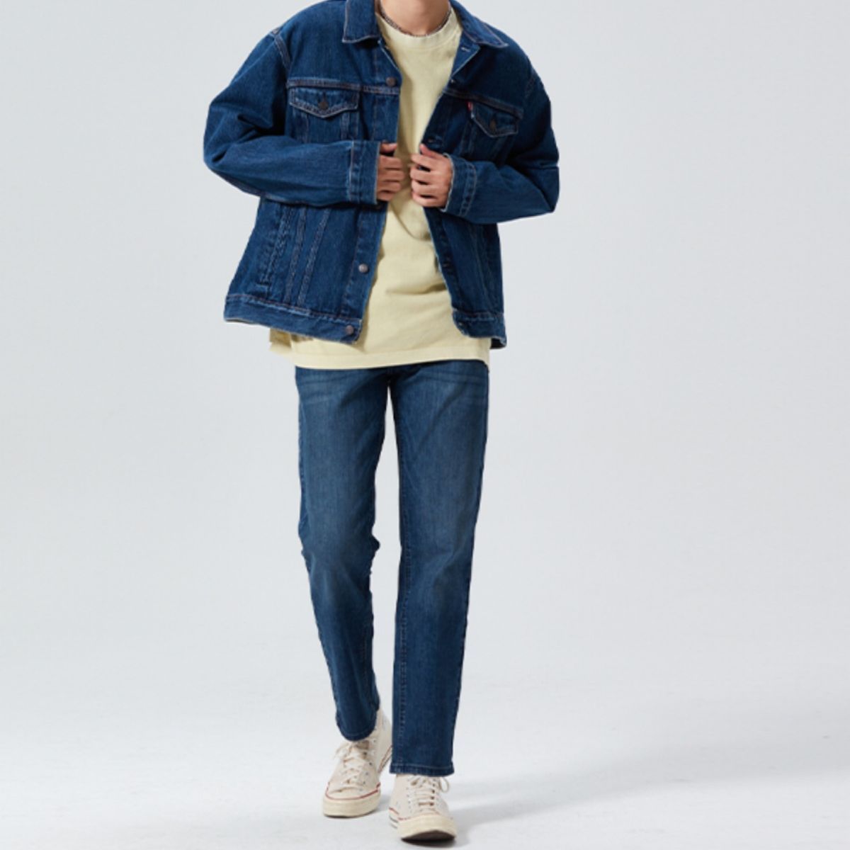 Джинсы Levi's облегающие синие 28/32