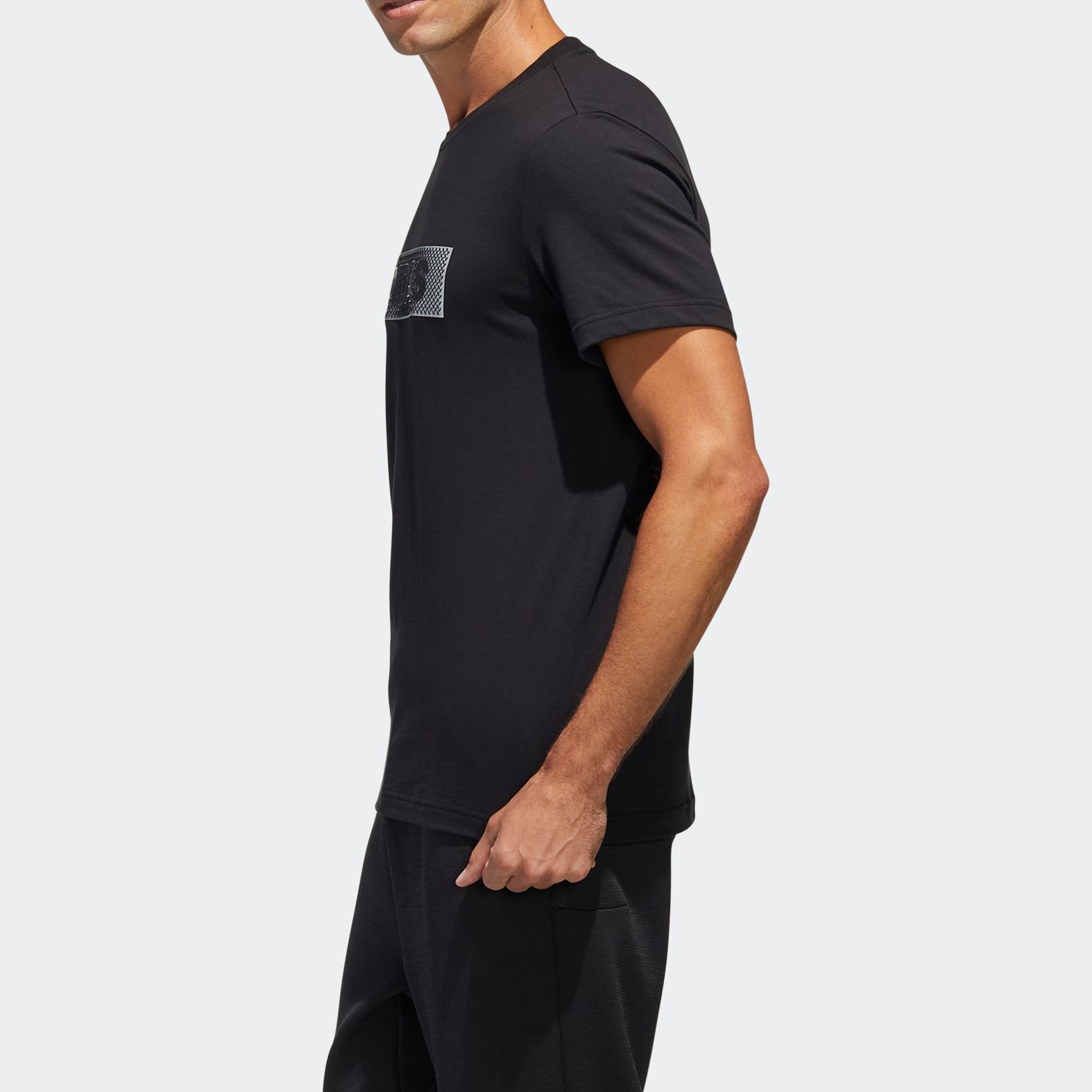 Мужская футболка adidas M Gfx T Lng Box Logo (черная) — фото 6
