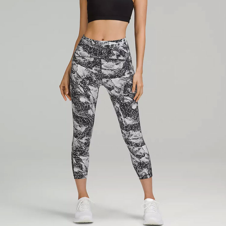 Lululemon Swift Speed Sports Pants Women’s Gray Silver Reflective Multi Color/Take Flight