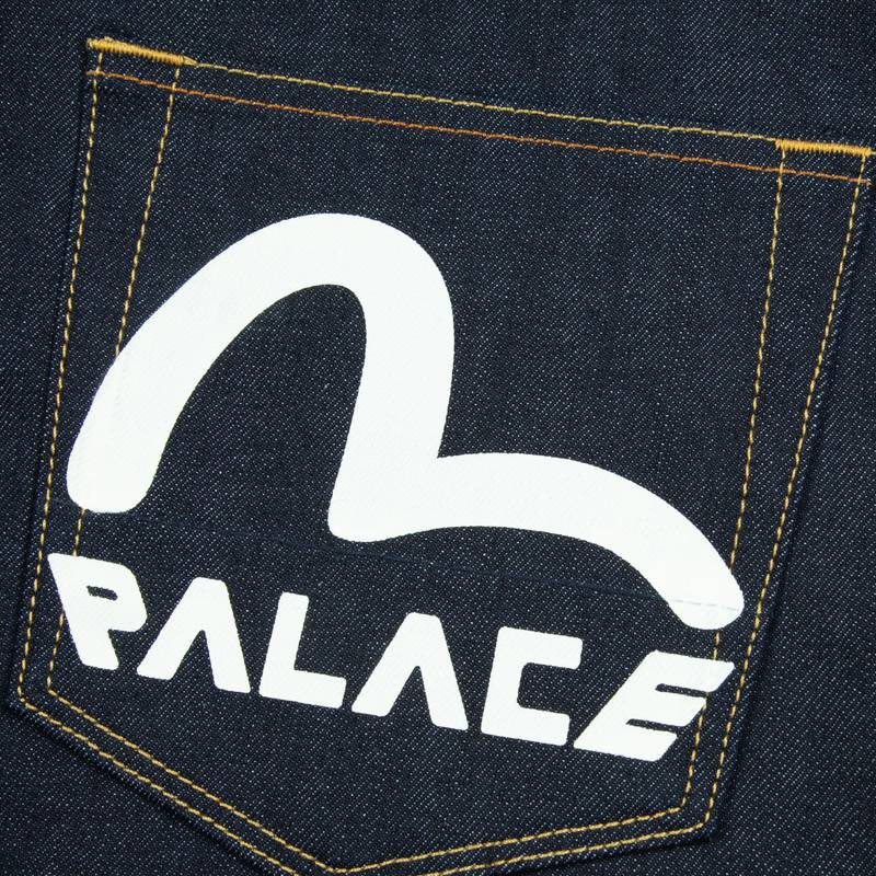 Шорты Palace x EVISU SS24 LOGO (черные) — фото 4