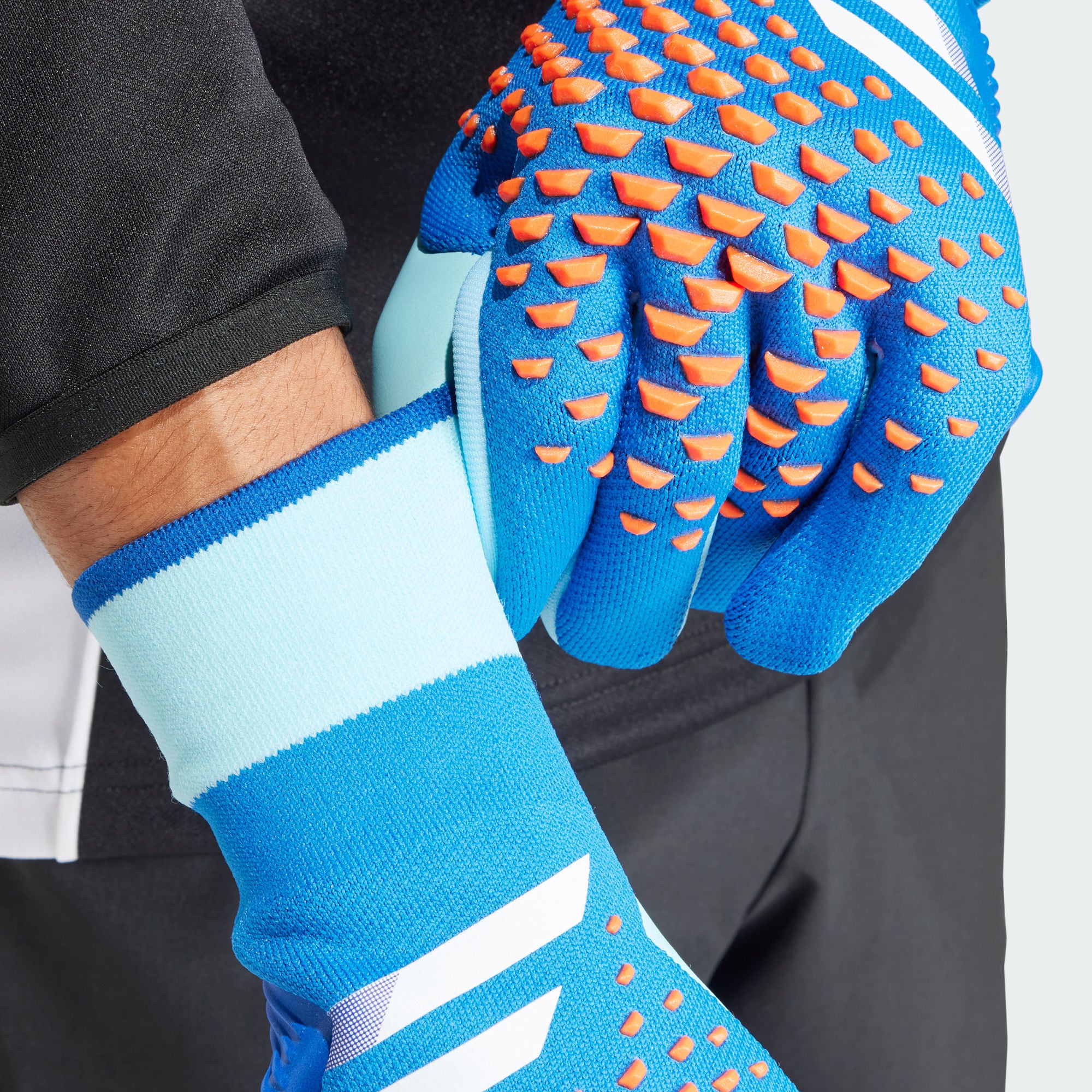 Adidas Goalkeeper Gloves Rubber Foam Abrasion Resistant Outdoor