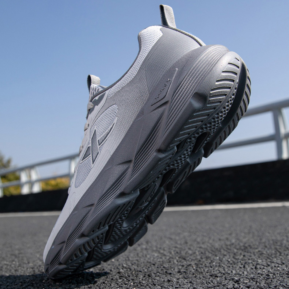 XTEP Cushioning Abrasion Resistant Support Low top Casual Sprint Running Shoes Men’s Gray