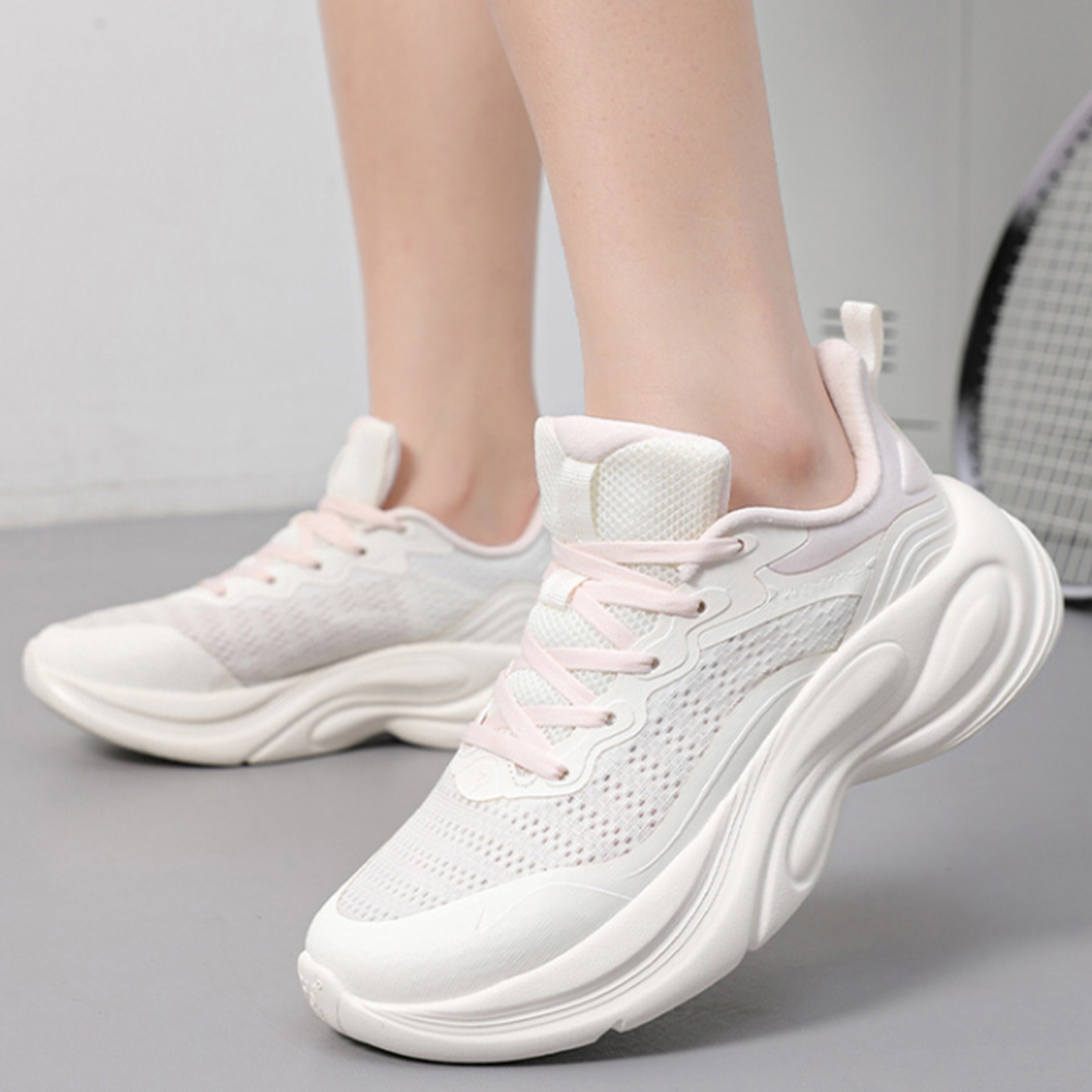 361° Cushioning Slip Resistant Abrasion Resistant Low top Sprint Running Shoes Women’s White Pink