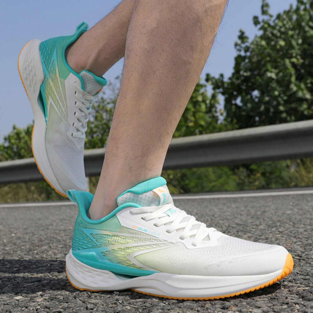 361° Cushioning Breathable Low top Sprint Running Shoes Men’s White Green