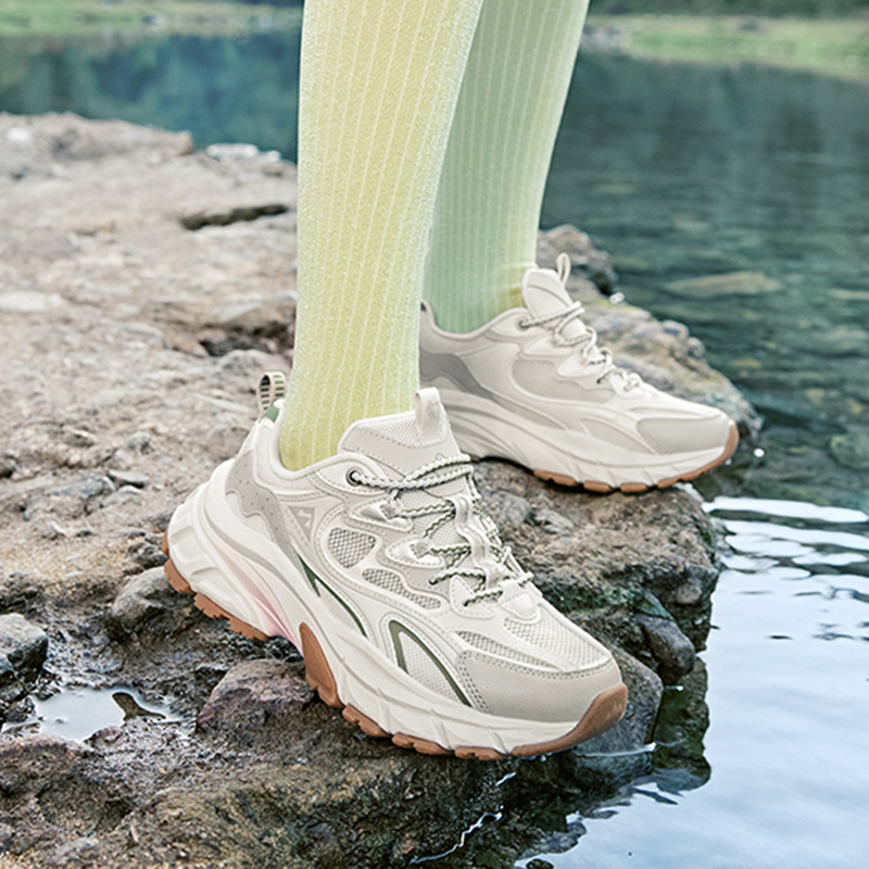QIAODAN Breathable, Lightweight, And Abrasion Resistant Breathable, Lightweight, And Abrasion Resistant Low top