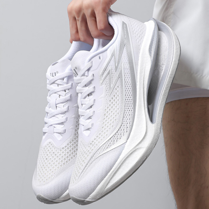 361° Carbon Levitating Collection Cushioning Slip Resistant Low top Carbon Plate Sprint Running Shoes Men’s White