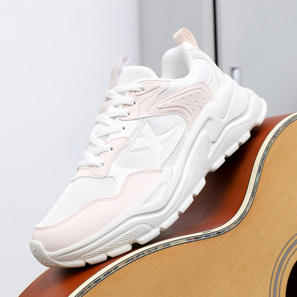 XTEP Breathable And Resilient Low top Casual Running Shoes Women’s White Pink