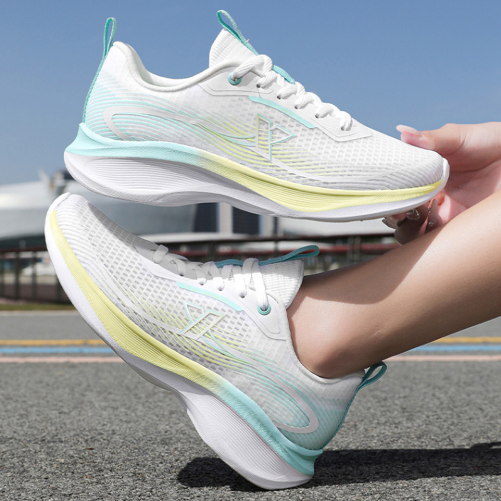 XTEP Hydrogen Wind Technology Running Shoes Women’s Low Top Classic White/Sky Yellow/Opal Blue