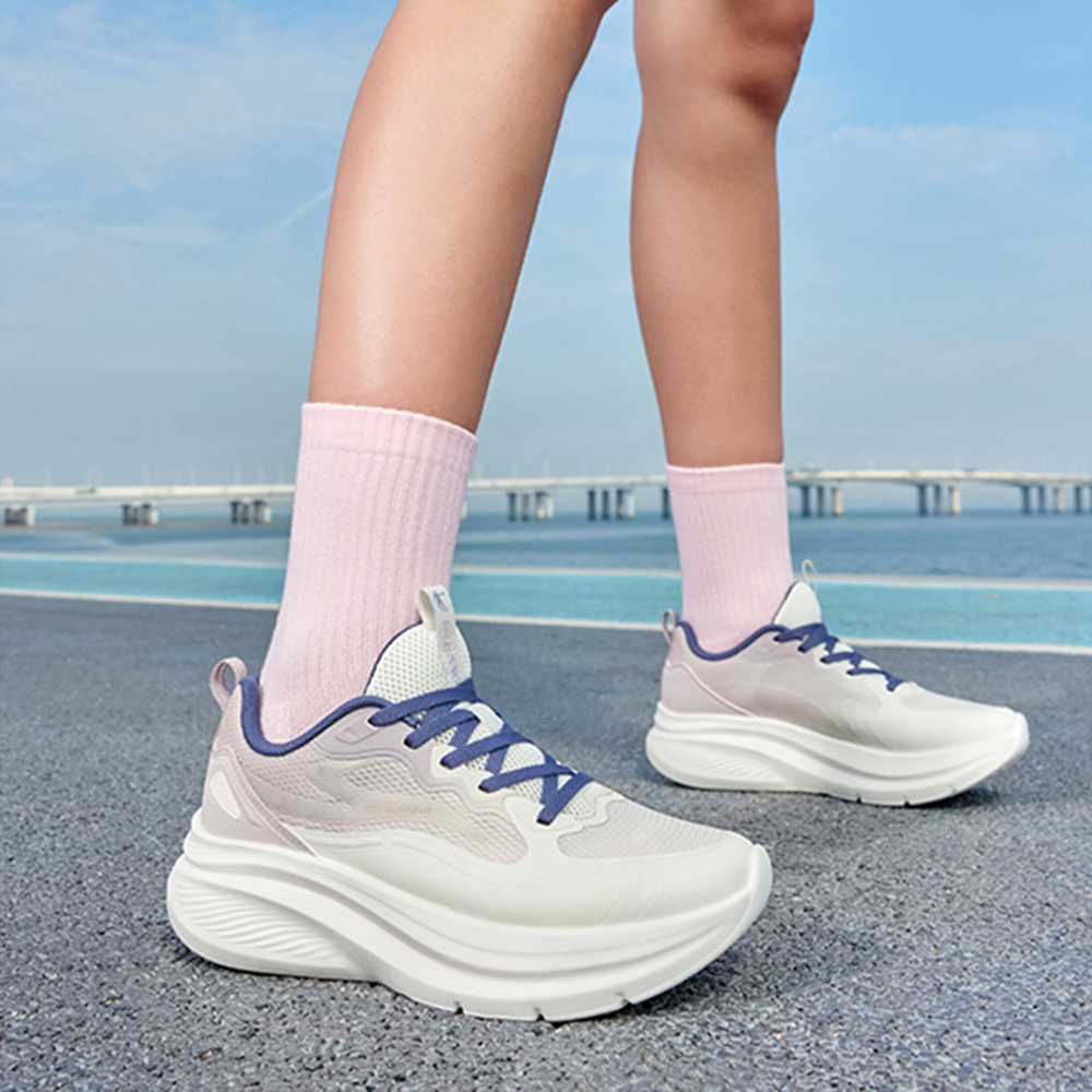 QIAODAN Cushioning Slip Resistant Low top Casual Running Shoes Women’s White Gray